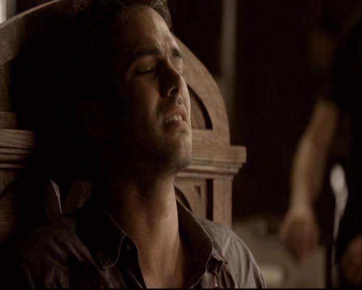 VampireDiariesWorld-dot-org_2x06PlanB1365.jpg