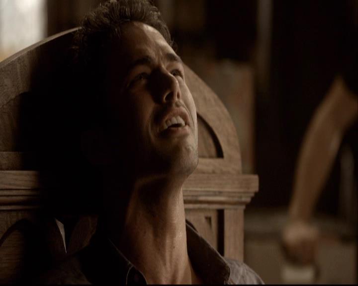 VampireDiariesWorld-dot-org_2x06PlanB1381.jpg