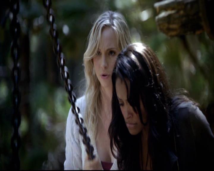 VampireDiariesWorld-dot-org_2x06PlanB1431.jpg