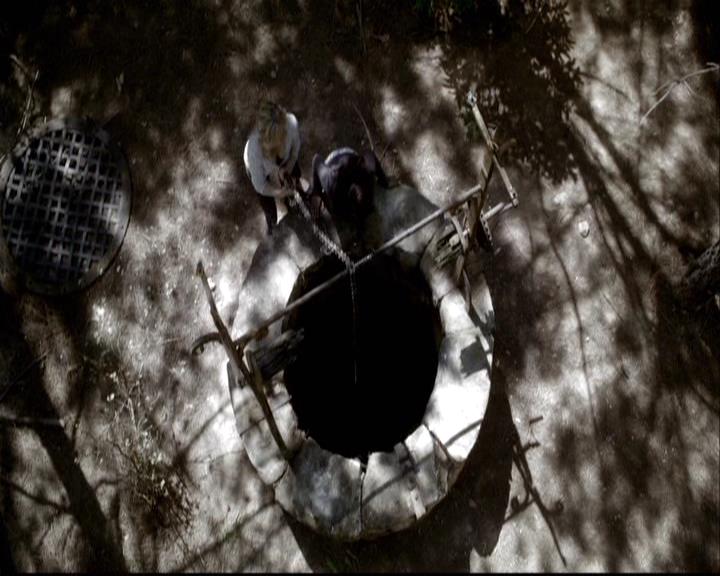 VampireDiariesWorld-dot-org_2x06PlanB1434.jpg