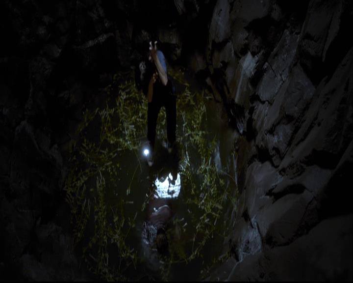 VampireDiariesWorld-dot-org_2x06PlanB1436.jpg