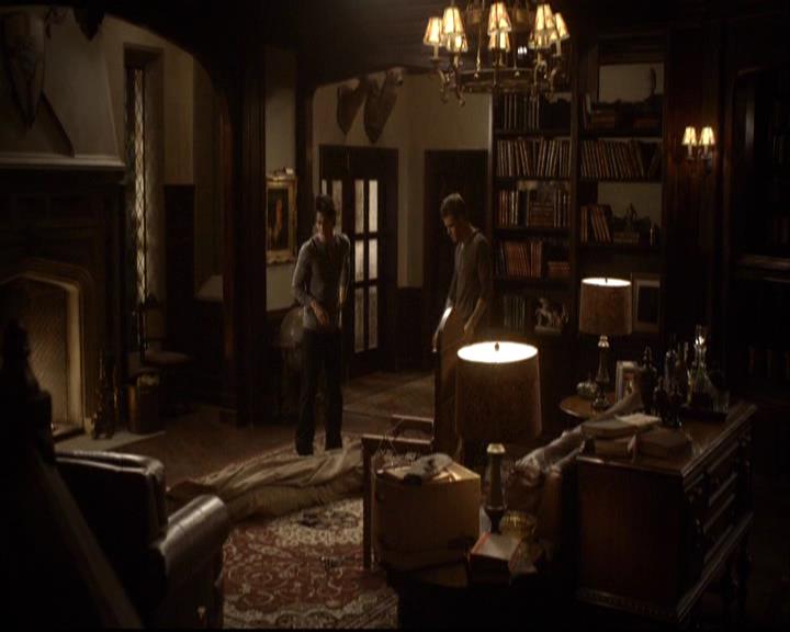 VampireDiariesWorld-dot-org_2x06PlanB1837.jpg