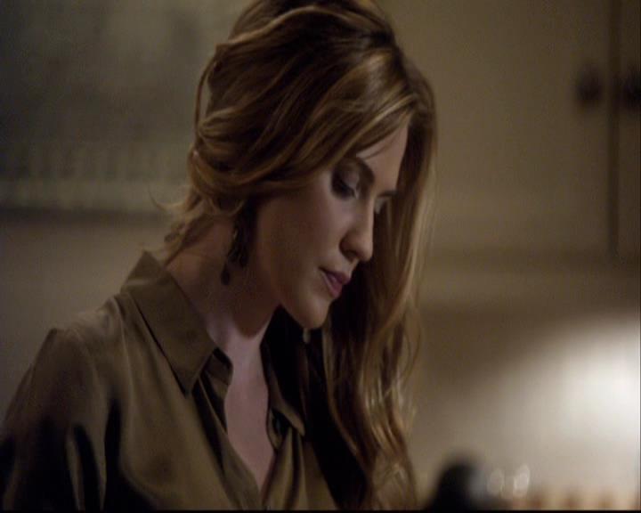 VampireDiariesWorld-dot-org_2x06PlanB1971.jpg