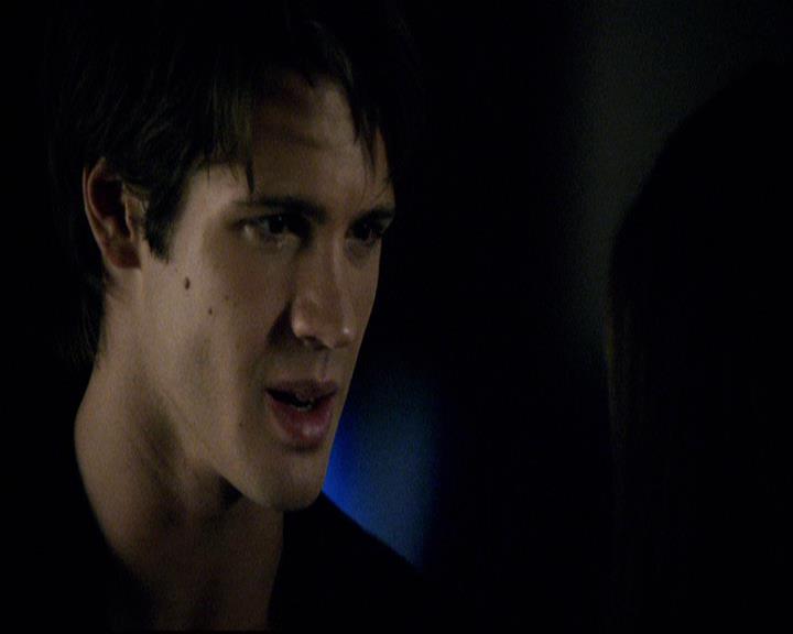 VampireDiariesWorld-dot-org_2x06PlanB2024.jpg