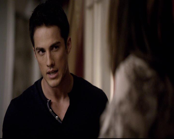 VampireDiariesWorld-dot-org_2x06PlanB2065.jpg