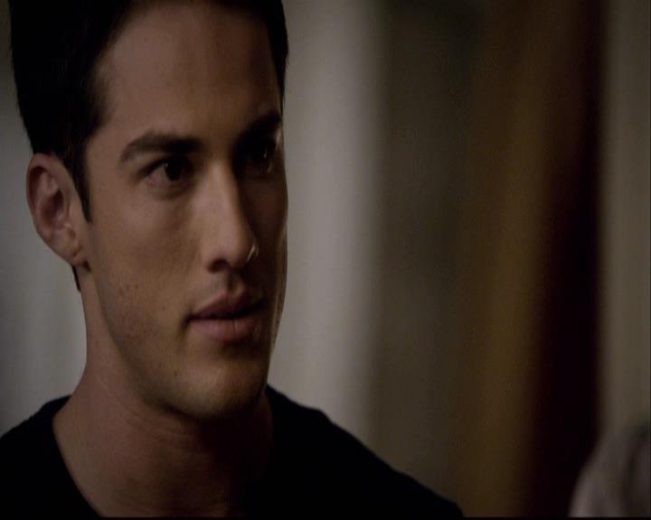 VampireDiariesWorld-dot-org_2x06PlanB2076.jpg