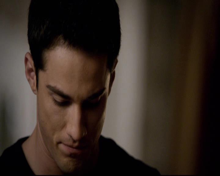 VampireDiariesWorld-dot-org_2x06PlanB2094.jpg