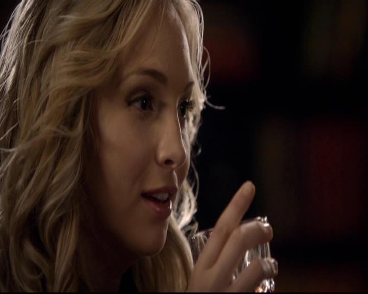 VampireDiariesWorld-dot-org_2x07Masquerade0004.jpg