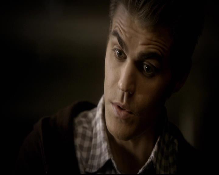 VampireDiariesWorld-dot-org_2x07Masquerade0069.jpg