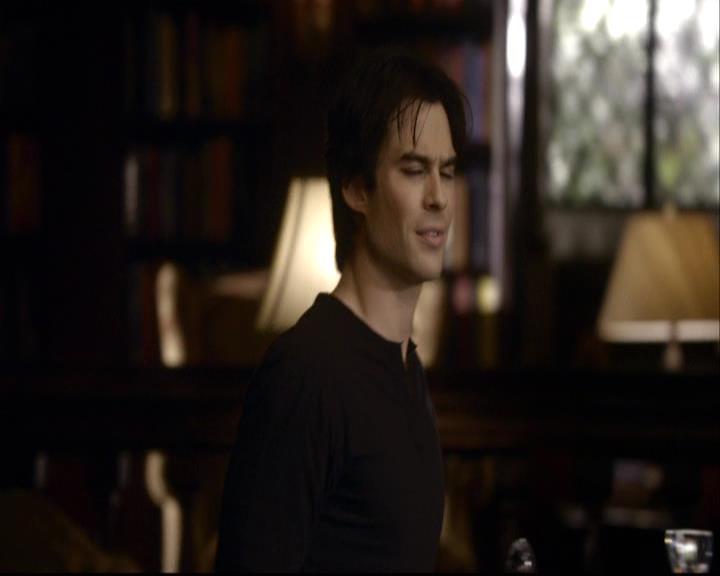 VampireDiariesWorld-dot-org_2x07Masquerade0092.jpg