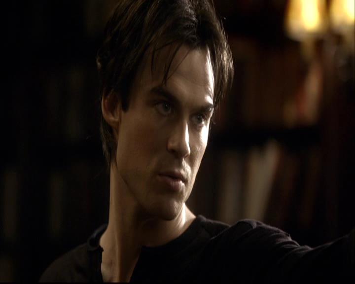 VampireDiariesWorld-dot-org_2x07Masquerade0099.jpg