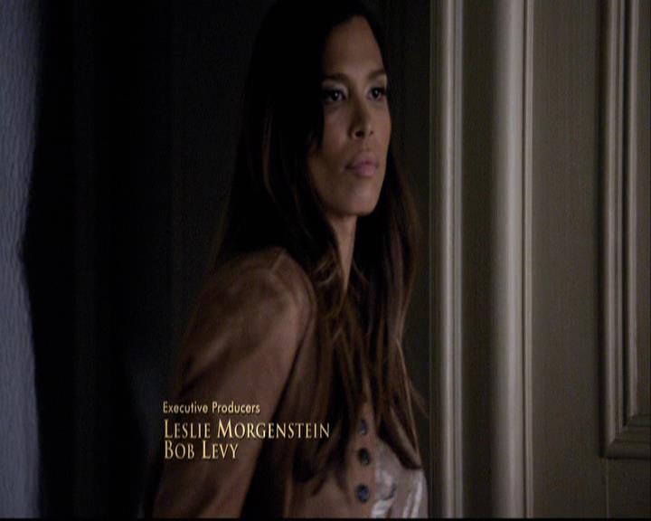 VampireDiariesWorld-dot-org_2x07Masquerade0198.jpg