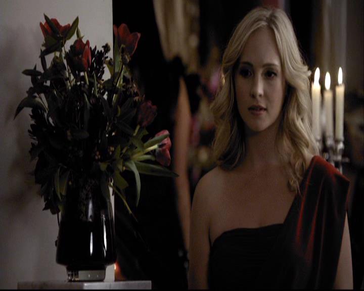 VampireDiariesWorld-dot-org_2x07Masquerade1087.jpg