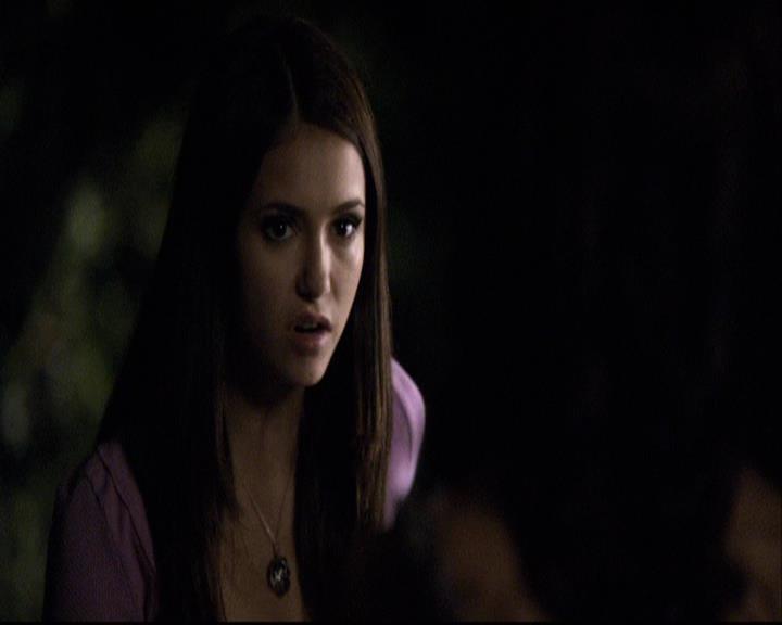 VampireDiariesWorld-dot-org_2x07Masquerade1139.jpg