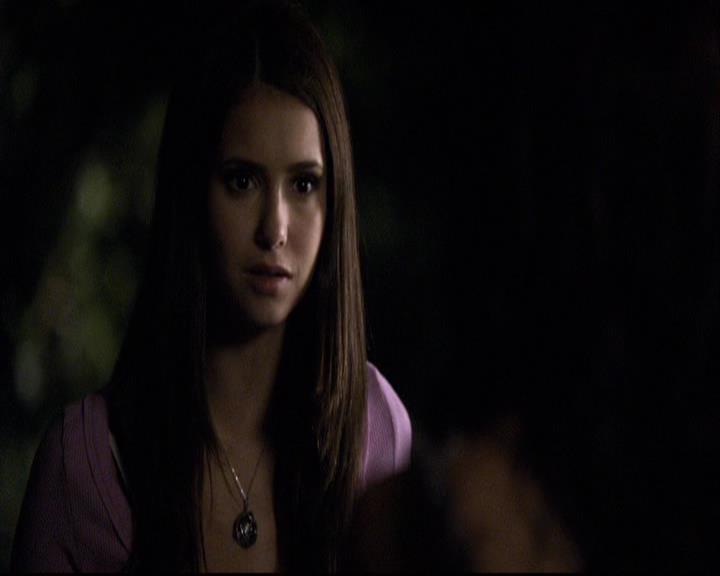 VampireDiariesWorld-dot-org_2x07Masquerade1144.jpg