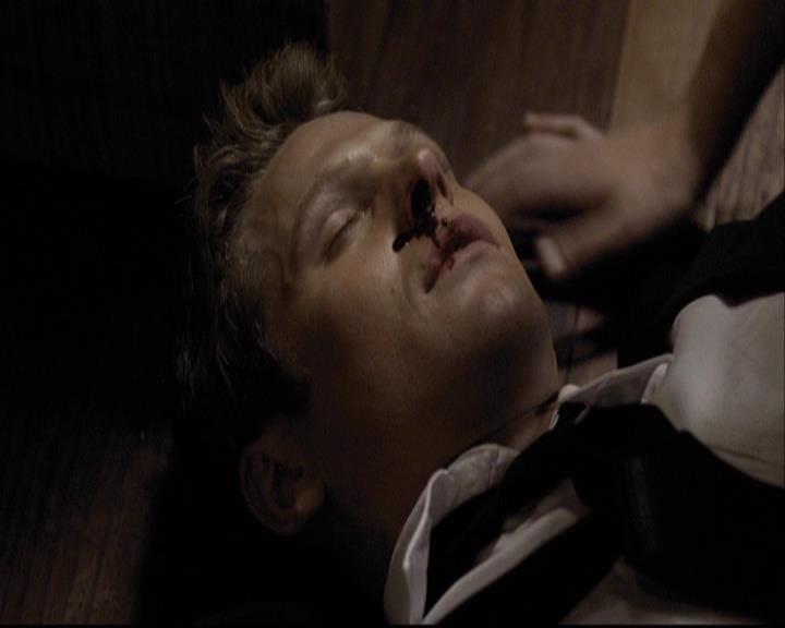 VampireDiariesWorld-dot-org_2x07Masquerade1523.jpg