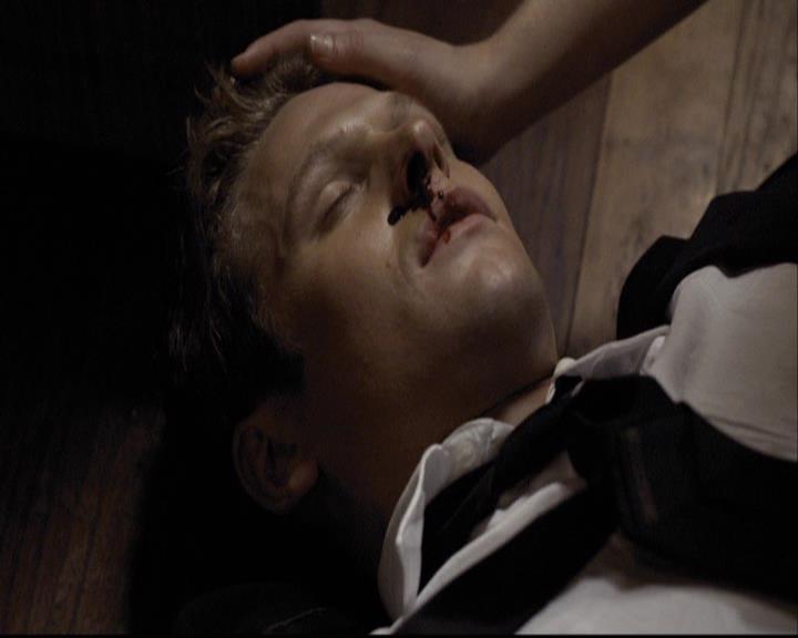 VampireDiariesWorld-dot-org_2x07Masquerade1524.jpg