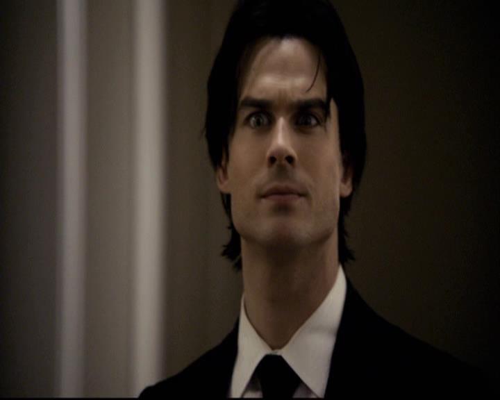 VampireDiariesWorld-dot-org_2x07Masquerade1606.jpg