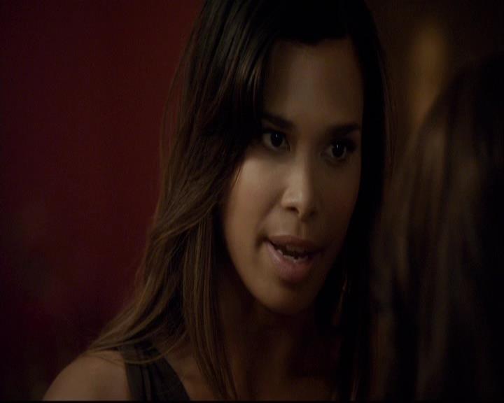 VampireDiariesWorld-dot-org_2x07Masquerade1718.jpg