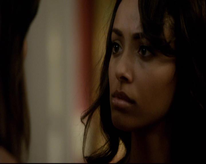 VampireDiariesWorld-dot-org_2x07Masquerade1756.jpg