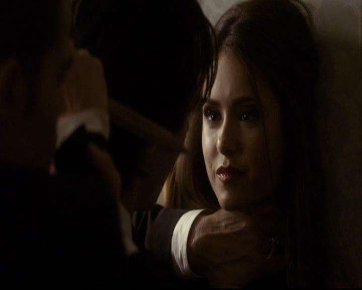 VampireDiariesWorld-dot-org_2x07Masquerade1783.jpg