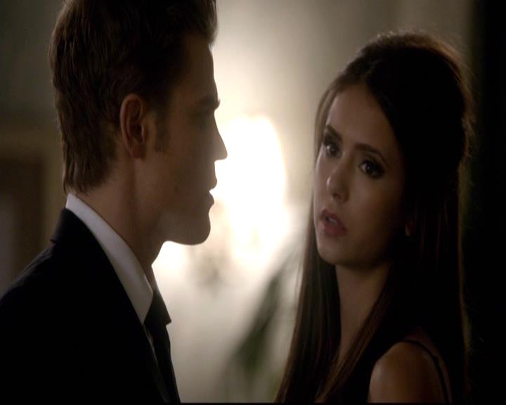 VampireDiariesWorld-dot-org_2x07Masquerade1799.jpg