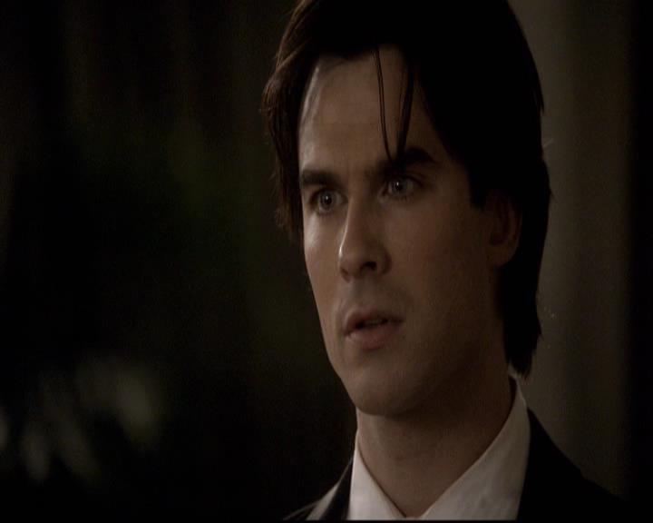 VampireDiariesWorld-dot-org_2x07Masquerade1837.jpg