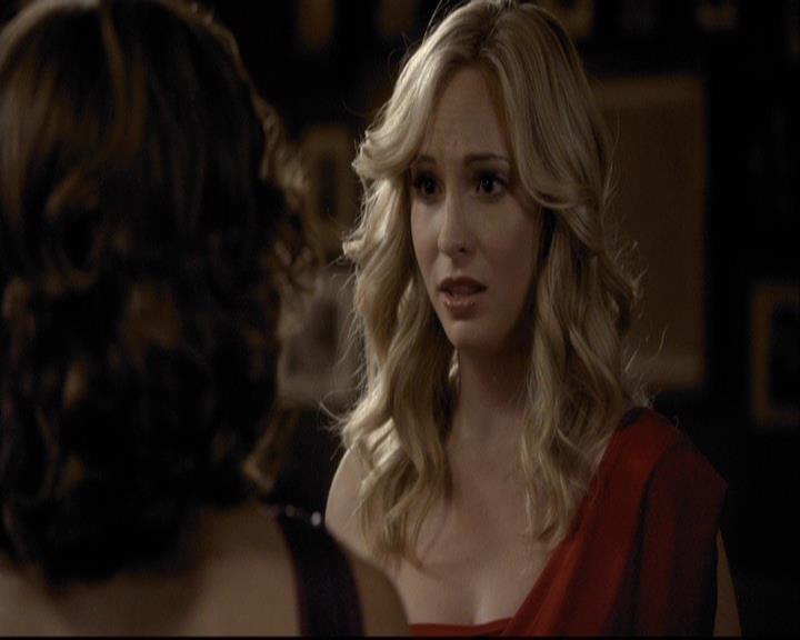 VampireDiariesWorld-dot-org_2x07Masquerade1862.jpg