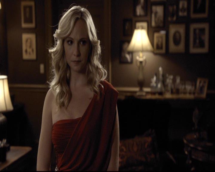 VampireDiariesWorld-dot-org_2x07Masquerade1883.jpg