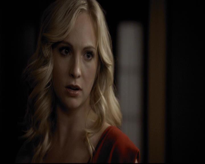VampireDiariesWorld-dot-org_2x07Masquerade1892.jpg
