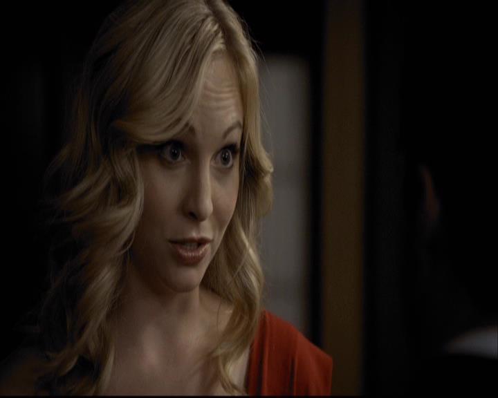 VampireDiariesWorld-dot-org_2x07Masquerade1910.jpg
