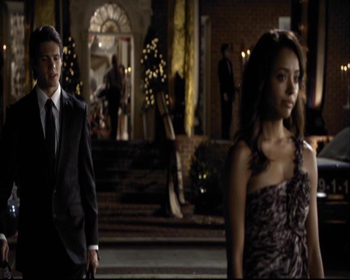 VampireDiariesWorld-dot-org_2x07Masquerade2024.jpg