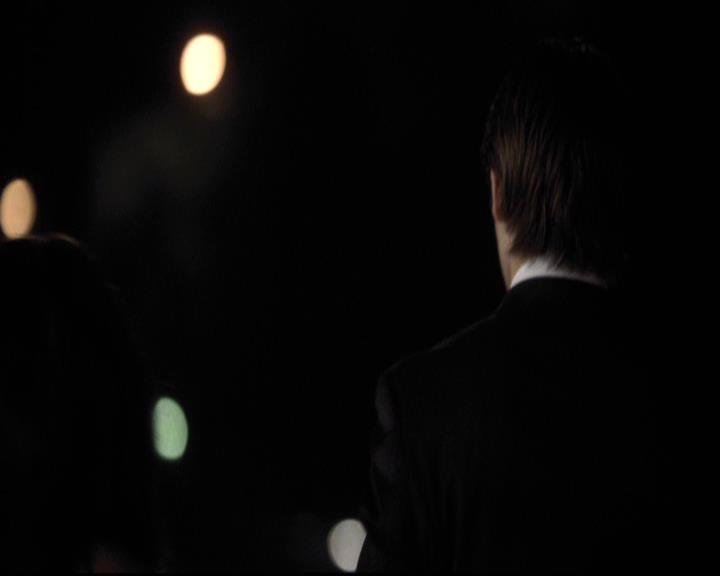 VampireDiariesWorld-dot-org_2x07Masquerade2052.jpg