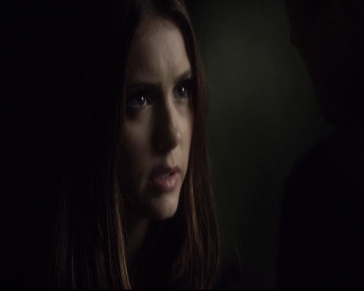 VampireDiariesWorld-dot-org_2x07Masquerade2077.jpg
