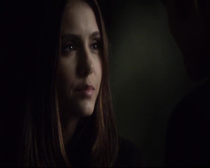 VampireDiariesWorld-dot-org_2x07Masquerade2082.jpg