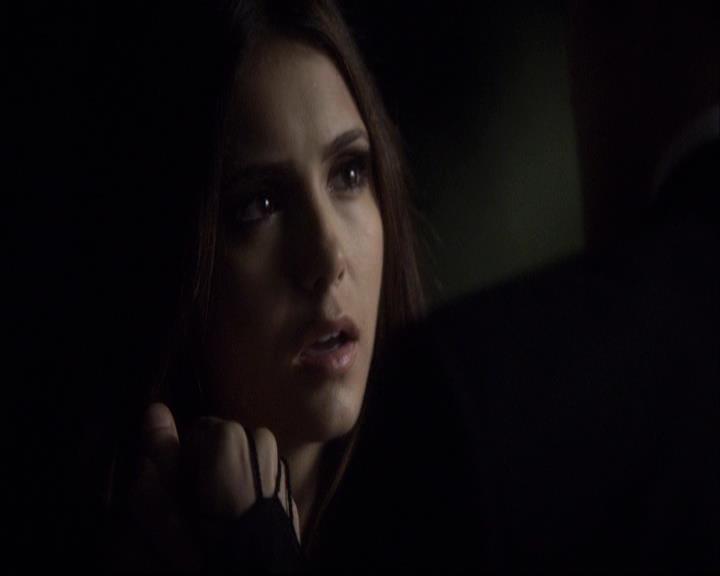 VampireDiariesWorld-dot-org_2x07Masquerade2087.jpg