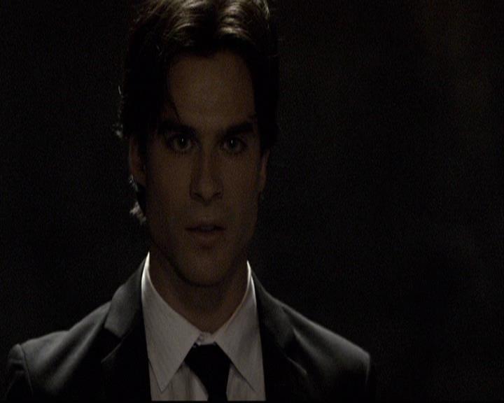 VampireDiariesWorld-dot-org_2x07Masquerade2190.jpg