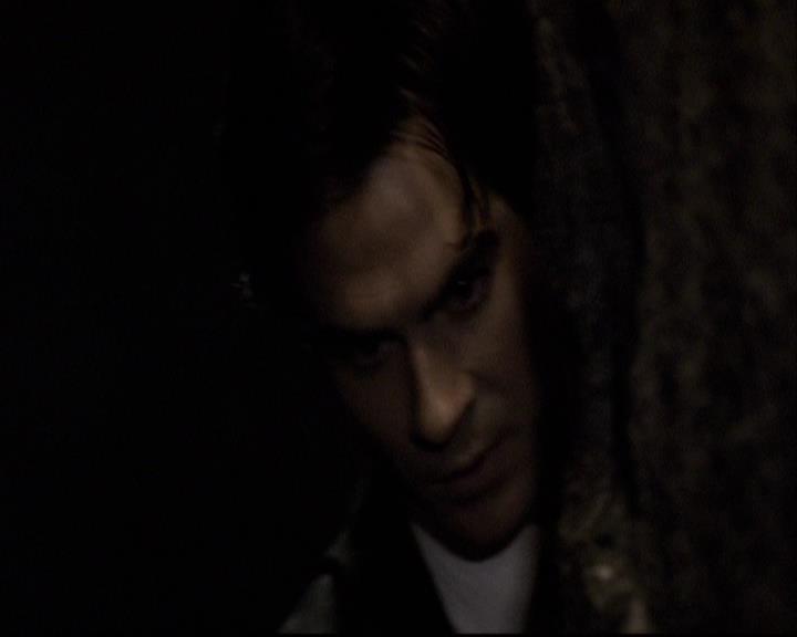 VampireDiariesWorld-dot-org_2x07Masquerade2197.jpg