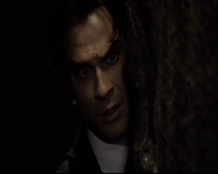 VampireDiariesWorld-dot-org_2x07Masquerade2199.jpg