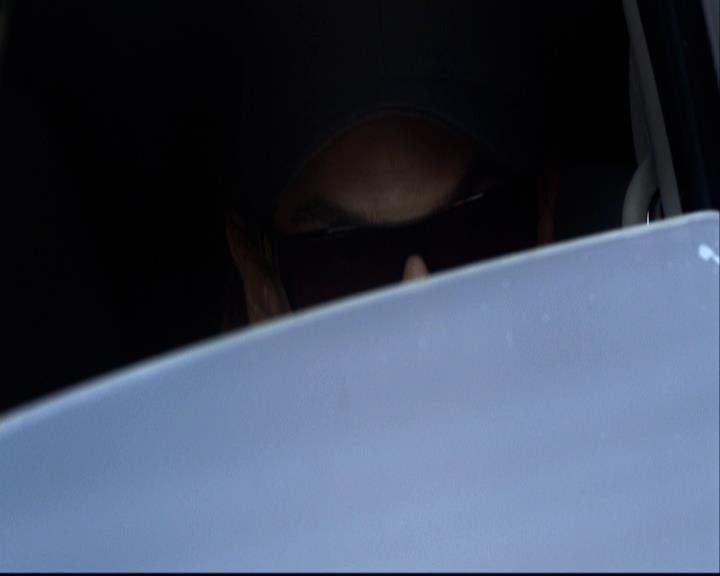 VampireDiariesWorld-dot-org_2x08Rose0049.jpg
