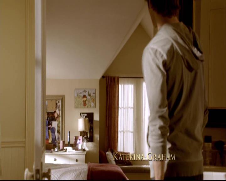 VampireDiariesWorld-dot-org_2x08Rose0103.jpg