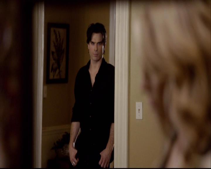 VampireDiariesWorld-dot-org_2x08Rose0115.jpg
