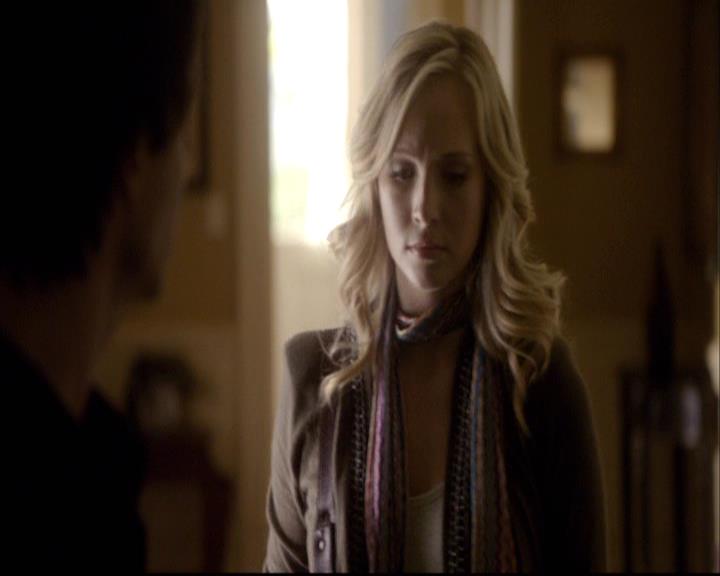 VampireDiariesWorld-dot-org_2x08Rose0204.jpg