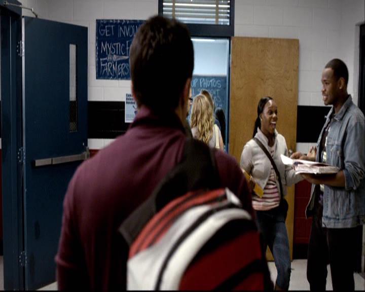 VampireDiariesWorld-dot-org_2x08Rose0220.jpg
