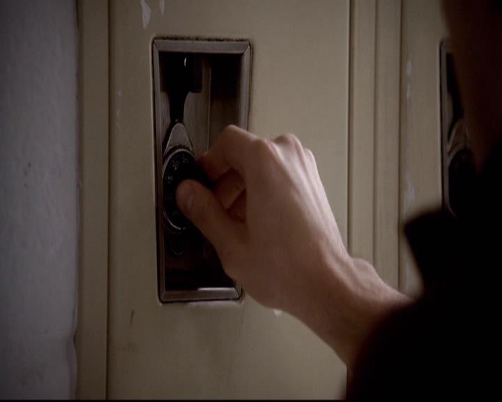 VampireDiariesWorld-dot-org_2x08Rose0244.jpg
