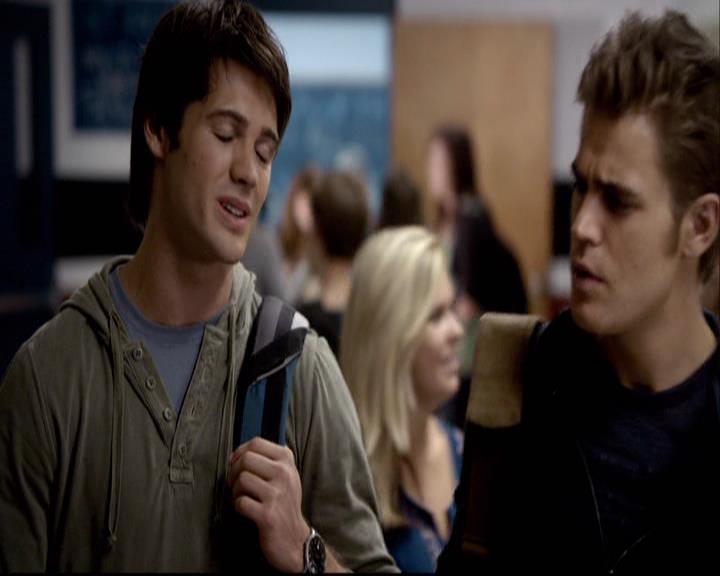 VampireDiariesWorld-dot-org_2x08Rose0262.jpg