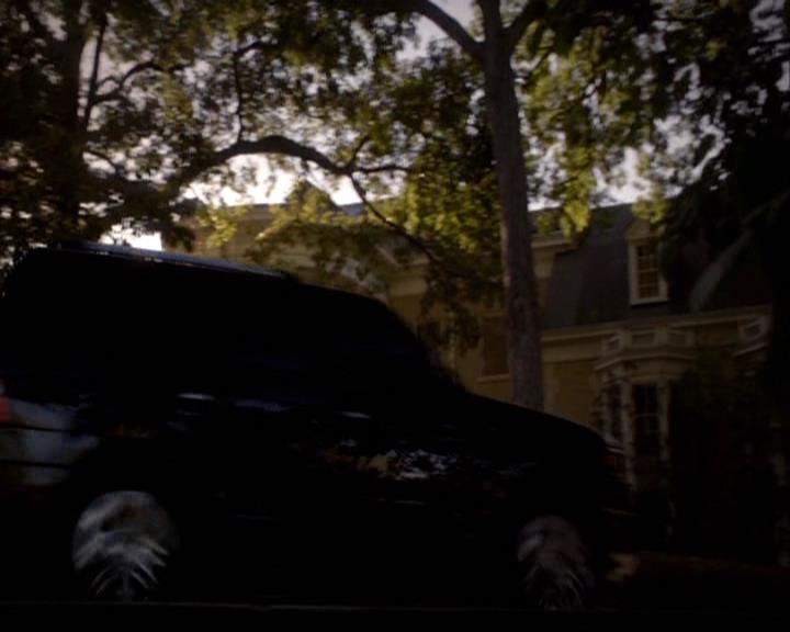 VampireDiariesWorld-dot-org_2x08Rose0283.jpg