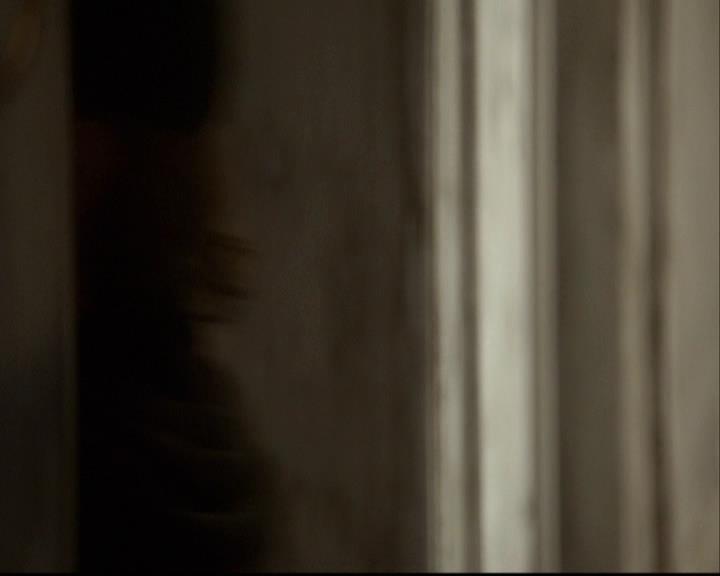 VampireDiariesWorld-dot-org_2x08Rose0301.jpg