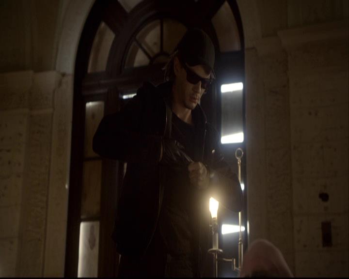 VampireDiariesWorld-dot-org_2x08Rose0305.jpg