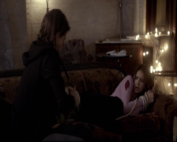 VampireDiariesWorld-dot-org_2x08Rose0311.jpg